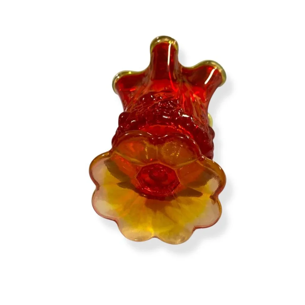 VTG Fenton‎ Glass Amberina Stretch Ruffled Vase 6